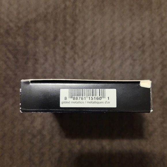 Avon eyeshadow quad - Picture 5 of 5